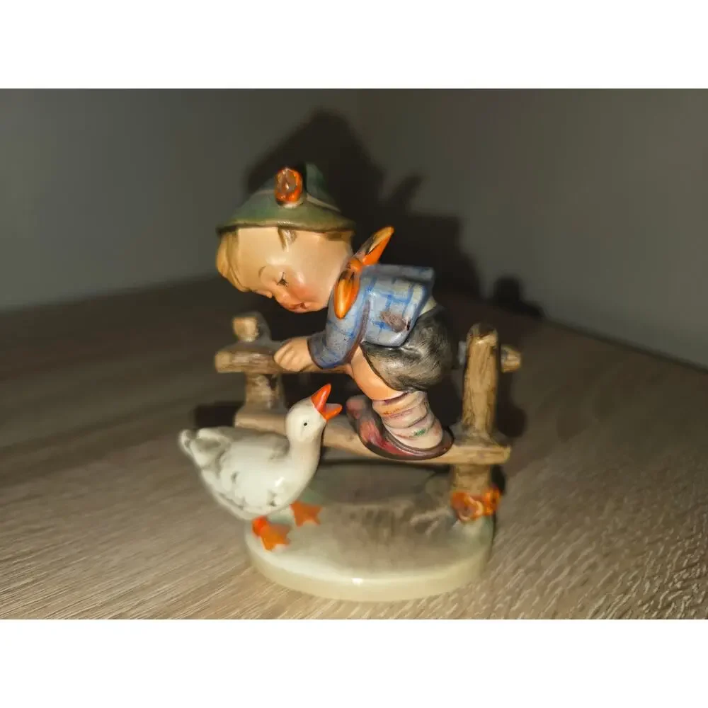 Vintage Hummel Figurine 